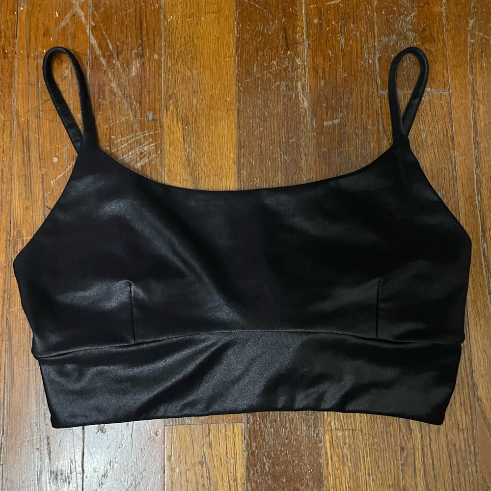 Carbon38 Takara Shine Black Crop Top
